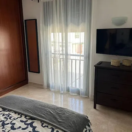 White House Nyaraló Playa Blanca